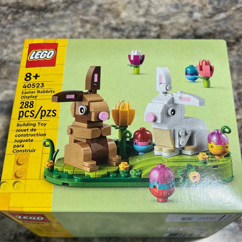 Easter bunny Lego set
